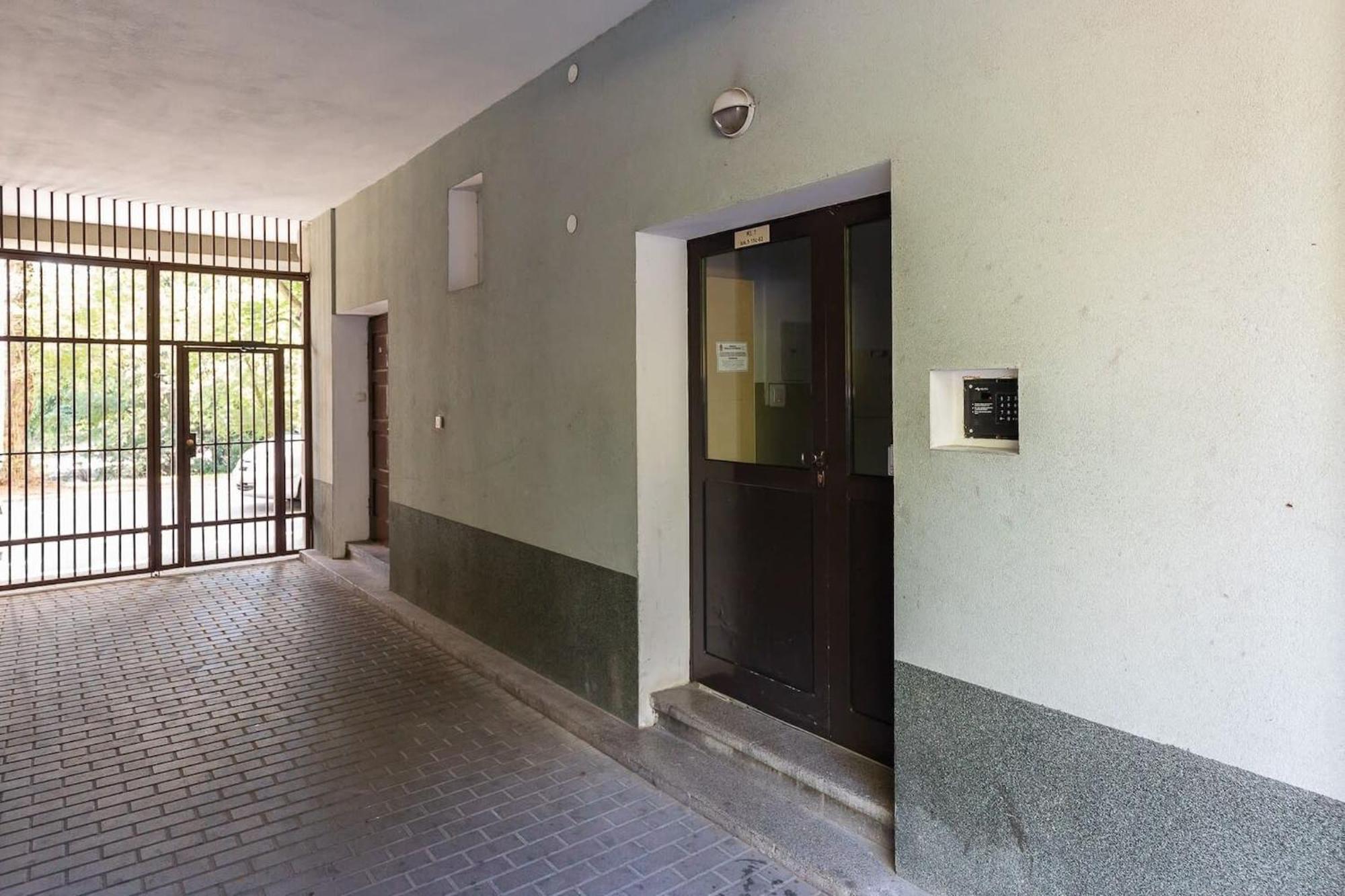 Rent Like Home - Wronskiego 15 Варшава Экстерьер фото